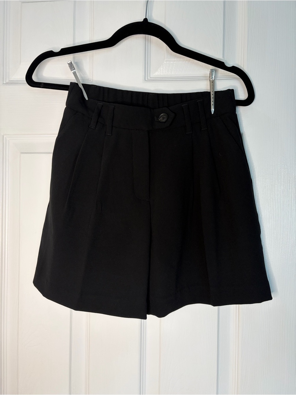 RW&CO High Waist Shorts in Black Size 00 NWT